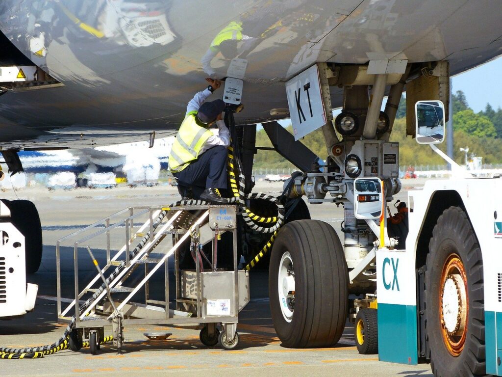 Private charter plane maintenance services